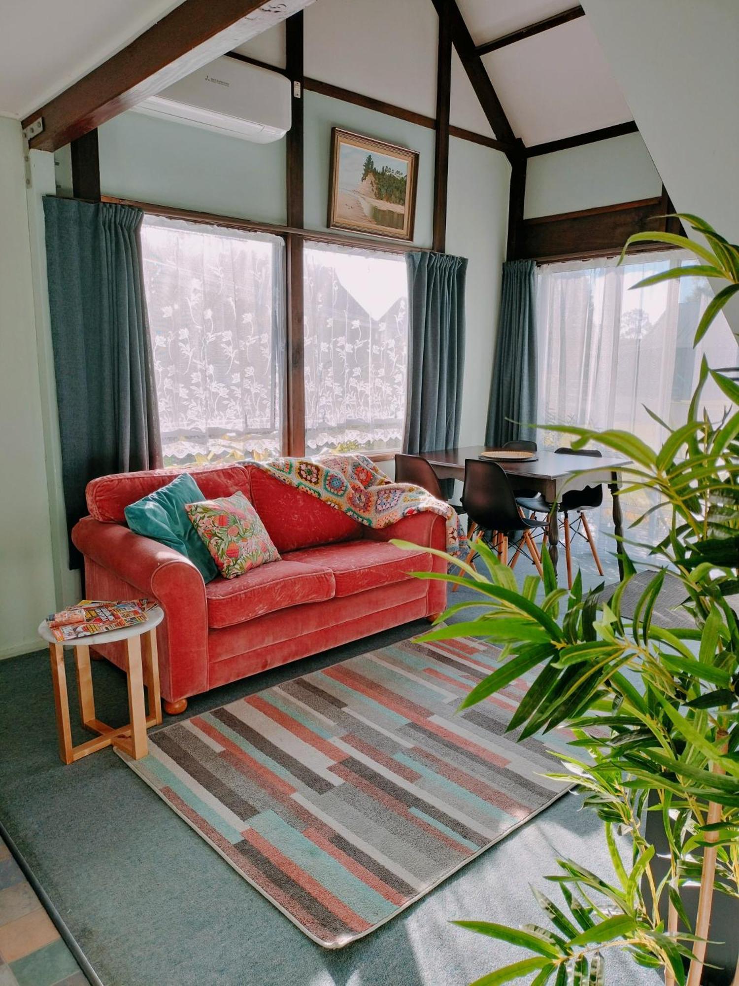 Tokaanu Lodge Motel Turangi Buitenkant foto