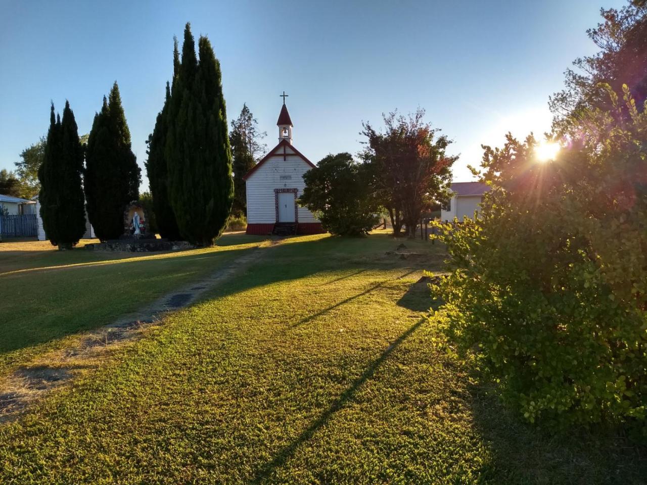 Tokaanu Lodge Motel Turangi Buitenkant foto